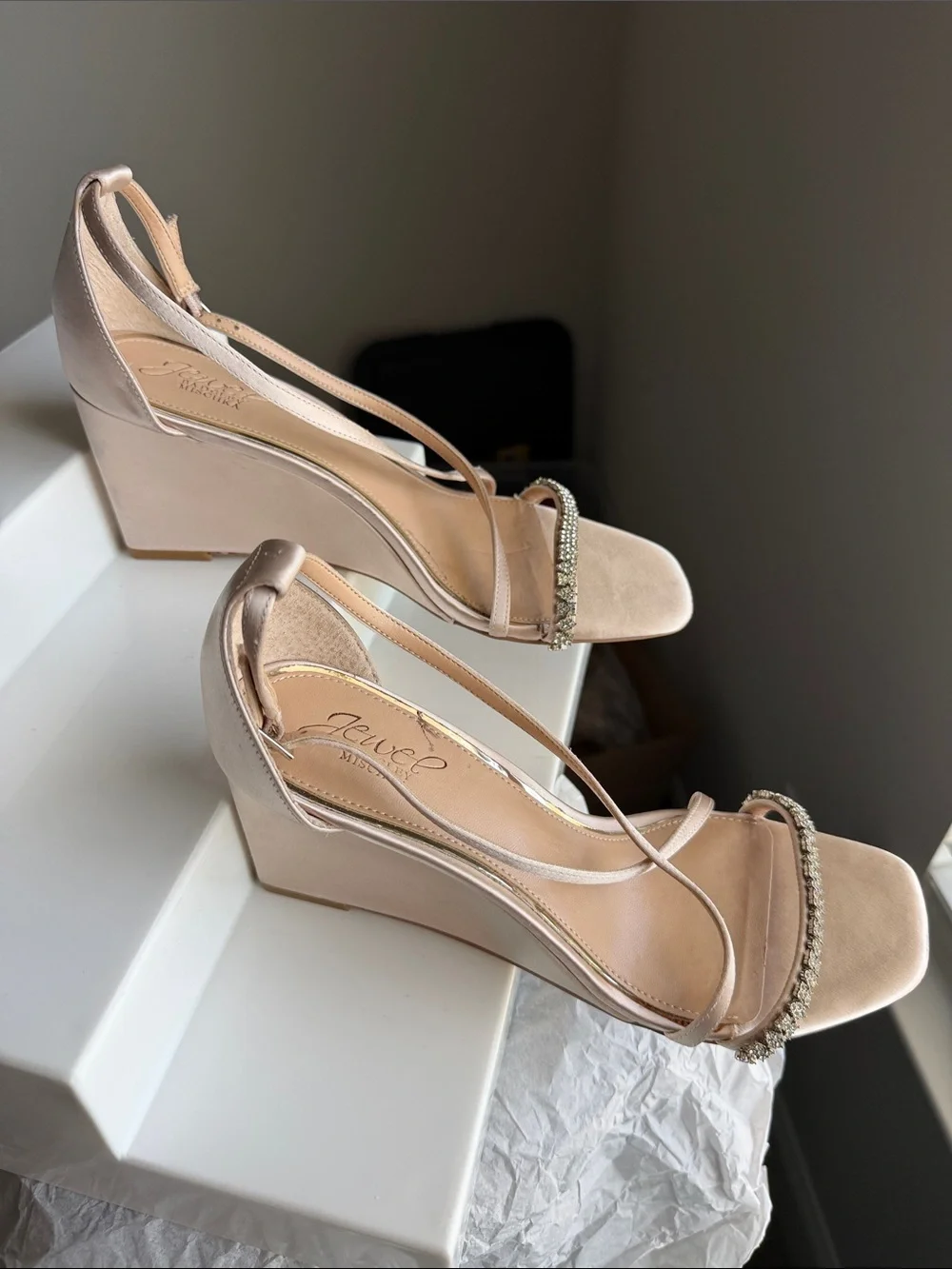 Jewel Badgley Mischka Blush Crystal Strap Wedge Sandals